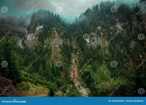 borsa waterfall lv|Horses Waterfall .